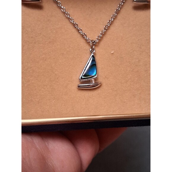 Vintage Sea Opal Sailboat Set Necklace Earrings Anzac Boxed - Picture 3 of 8